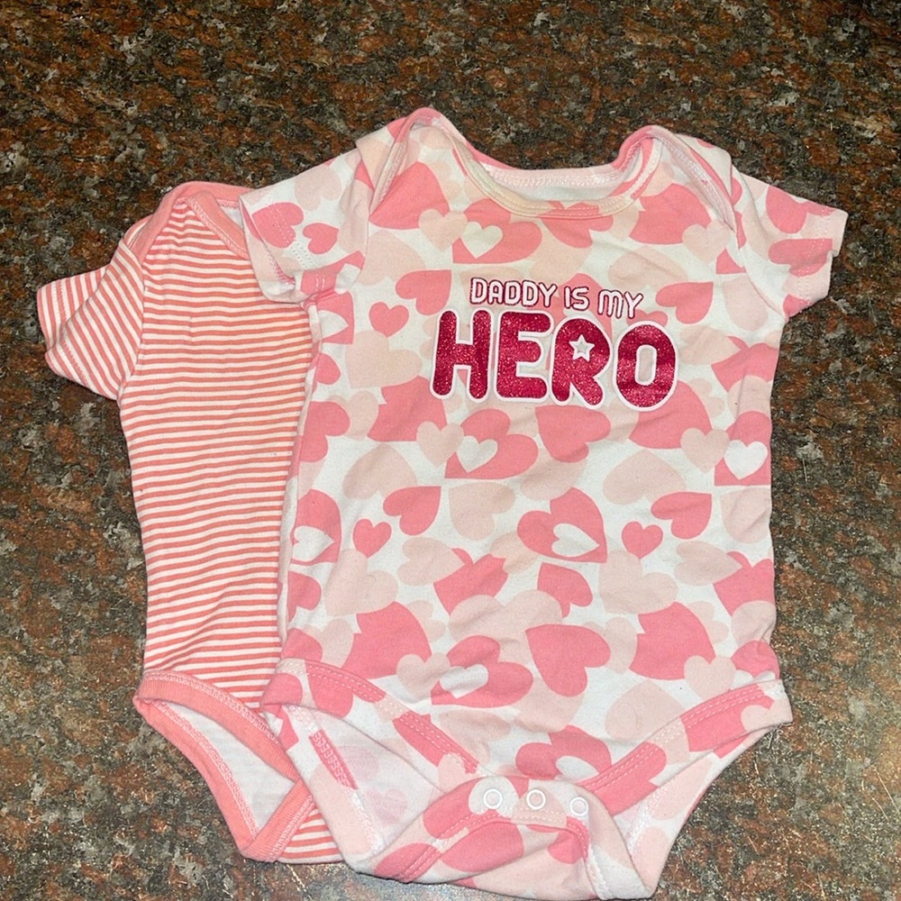 3 to 6 months baby girl onesies🎀